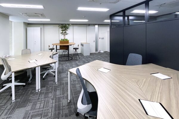 株式会社中外 岡山営業所様の内装事例